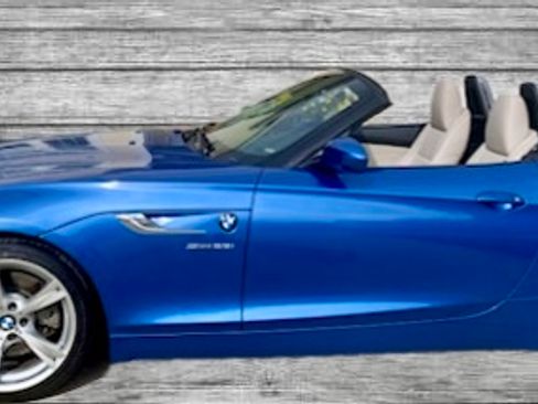 Used 2016 BMW Z4 sDrive28i image 12