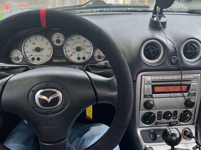 Used 2005 MAZDA MX-5 Miata