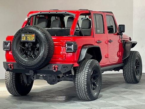 Used 2018 Jeep Wrangler Unlimited Sport S AWD/4WD image 21