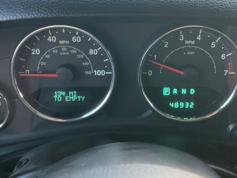 Used 2014 Jeep Wrangler Sahara w/ Connectivity Group AWD/4WD image 22