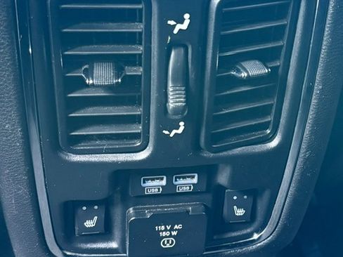 Used 2015 Jeep Grand Cherokee Limited RWD image 17