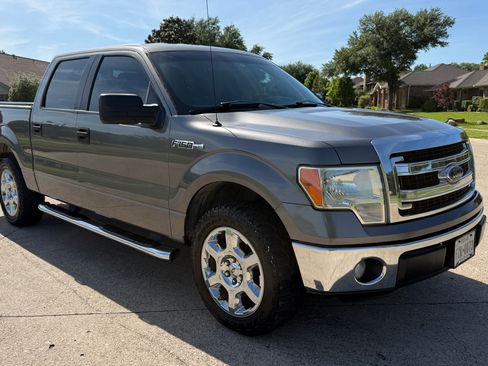 Used 2014 Ford F150 XLT RWD image 10