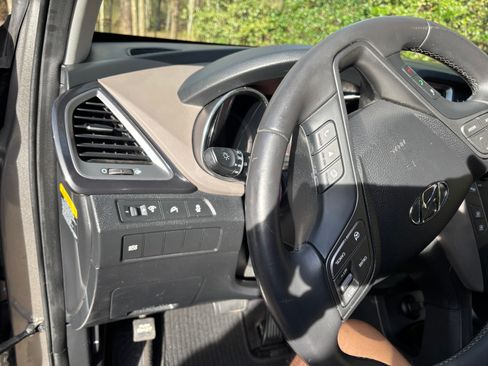 Used 2013 Hyundai Santa Fe Sport 2.0T image 25