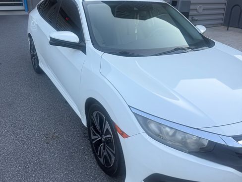 Used 2016 Honda Civic EX-L image 4