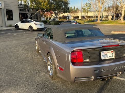 Used 2006 Ford Mustang GT image 24