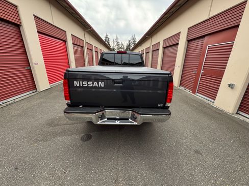 Used 1994 Nissan Pickup XE AWD/4WD image 13