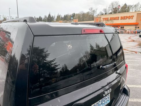 Used 2015 Jeep Patriot High Altitude image 18