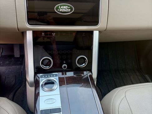 Used 2021 Land Rover Range Rover HSE AWD/4WD image 15