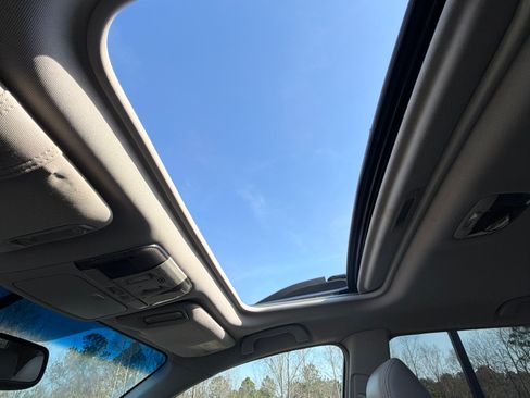 Used 2013 Subaru Outback 2.5i Limited w/ Moonroof Pkg image 5