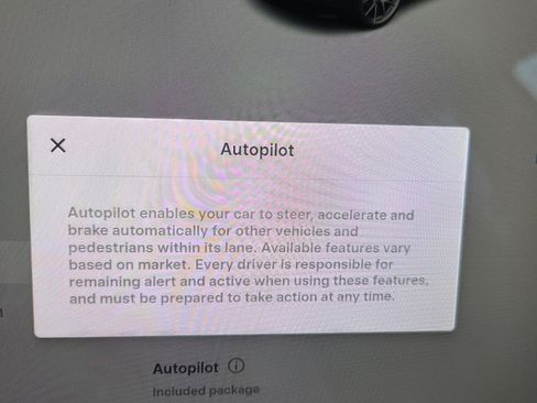 Used 2018 Tesla Model 3 Long Range image 19