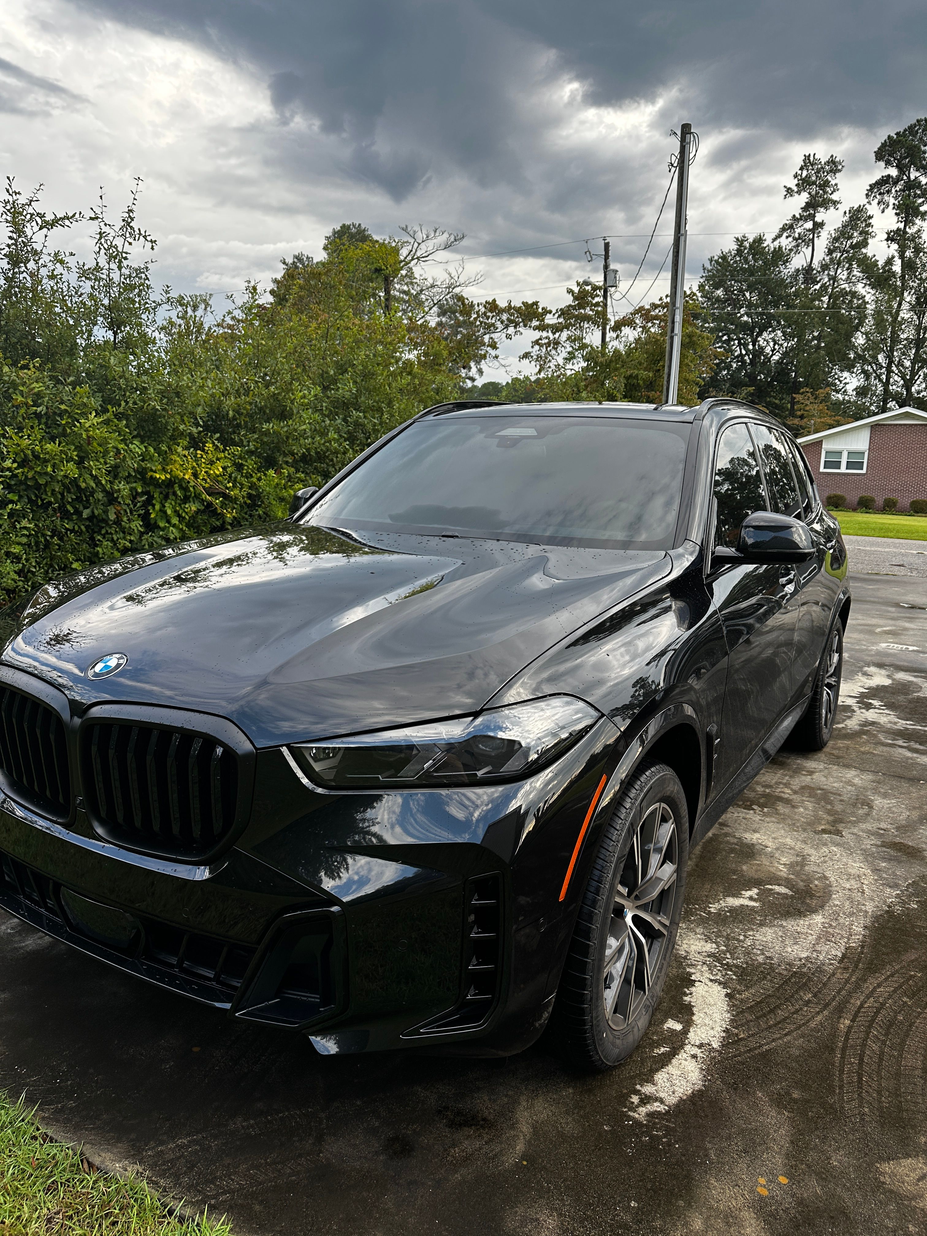 Used 2025 BMW X5 sDrive40i w/ M Sport Package RWD image 5