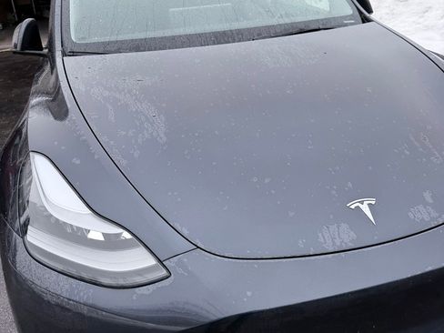 Used 2024 Tesla Model Y Long Range image 17