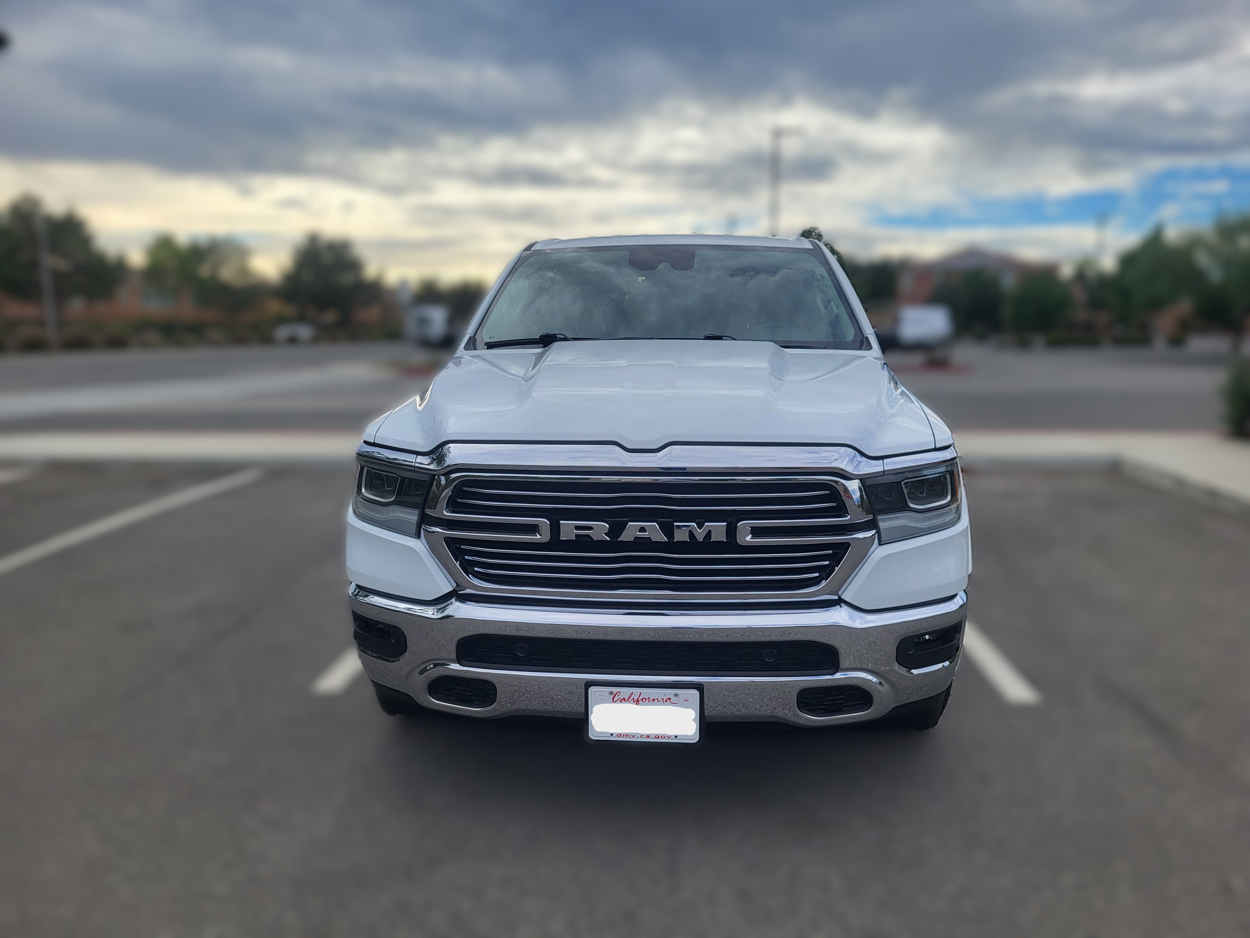 Used 2021 RAM 1500 Laramie RWD image 2