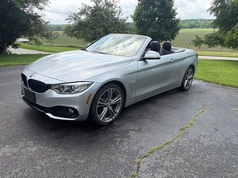 Used 2016 BMW 428i xDrive Convertible AWD/4WD image 13