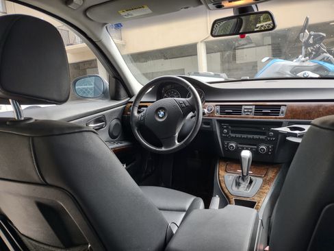 Used 2009 BMW 328i 328i Sedan 4D image 2