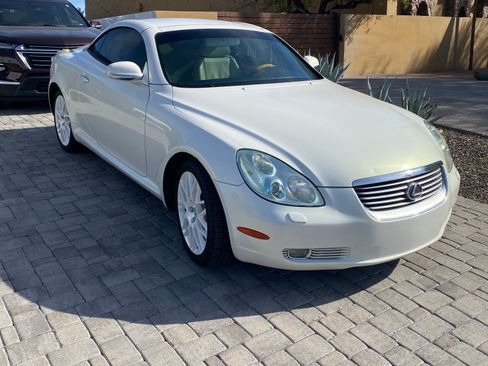 Used 2005 Lexus SC 430 Convertible image 19