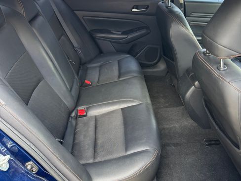 Used 2019 Nissan Altima 2.5 SR FWD image 8
