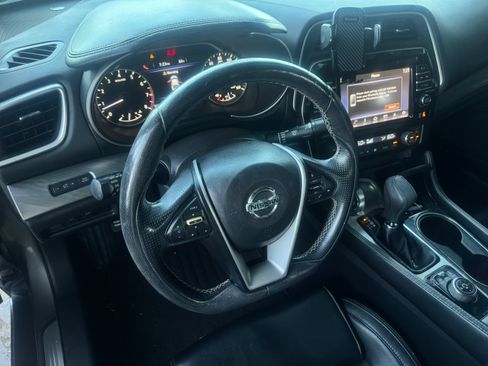 Used 2017 Nissan Maxima 3.5 SL FWD image 12