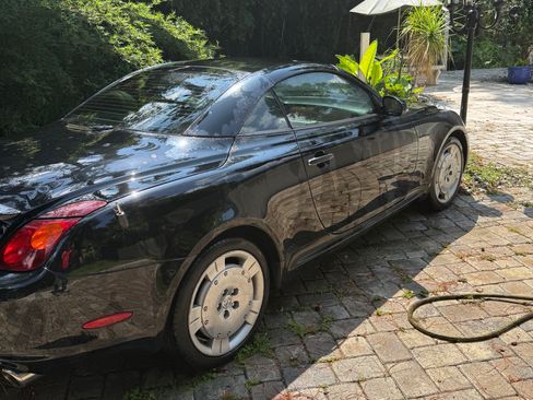 Used 2004 Lexus SC 430 Convertible RWD image 26