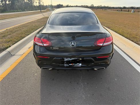 Used 2021 Mercedes-Benz C 300 Coupe image 4