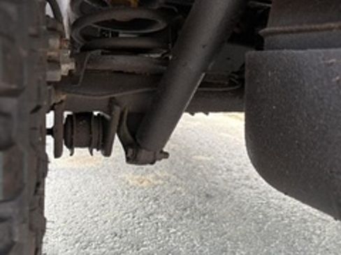 Used 2004 Jeep Wrangler 4WD image 10