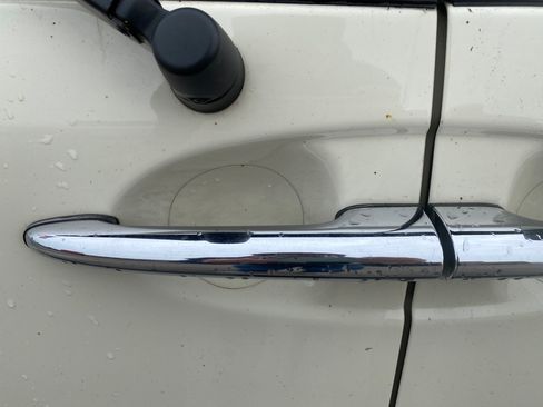 Used 2010 MINI Cooper Clubman S FWD image 23