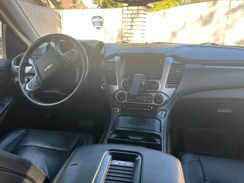 Used 2017 Chevrolet Tahoe Premier image 4