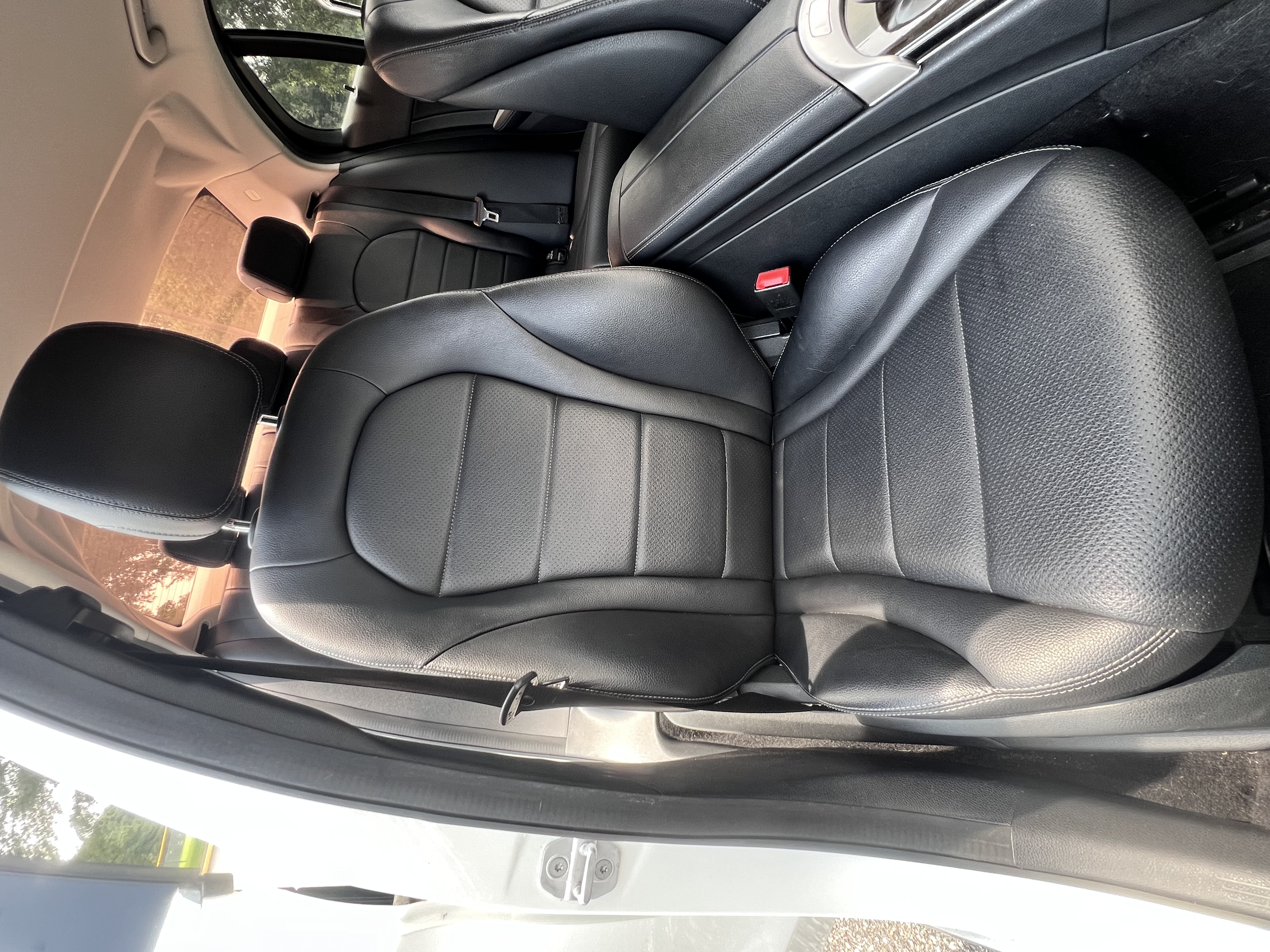 Used 2015 Mercedes-Benz C 300 Sedan image 17