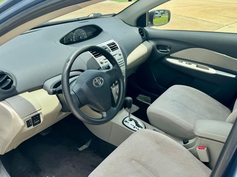 Used 2008 Toyota Yaris Sedan FWD image 11