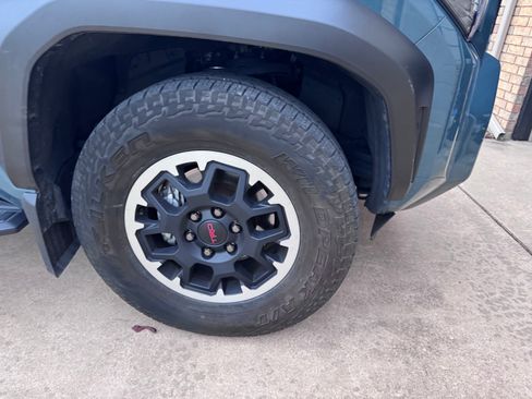 Used 2025 Toyota 4Runner TRD Off-Road Premium w/ Tow Technology Package AWD/4WD image 8