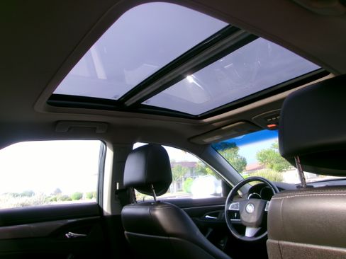 Used 2013 Cadillac CTS Luxury RWD image 18