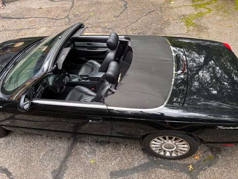Used 2004 Ford Thunderbird RWD image 5
