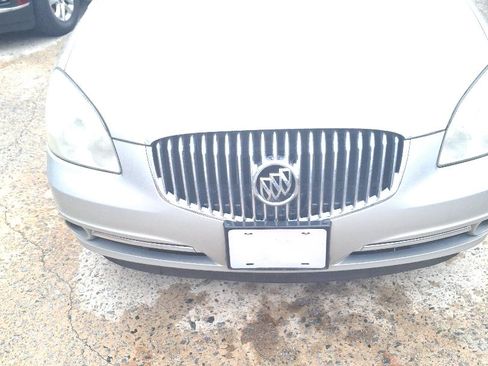 Used 2009 Buick Lucerne Super image 11