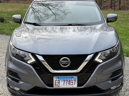Used 2020 Nissan Rogue Sport SV w/ All-Weather Package image 6