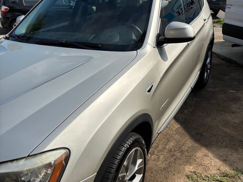 Used 2016 BMW X3 xDrive28d image 15