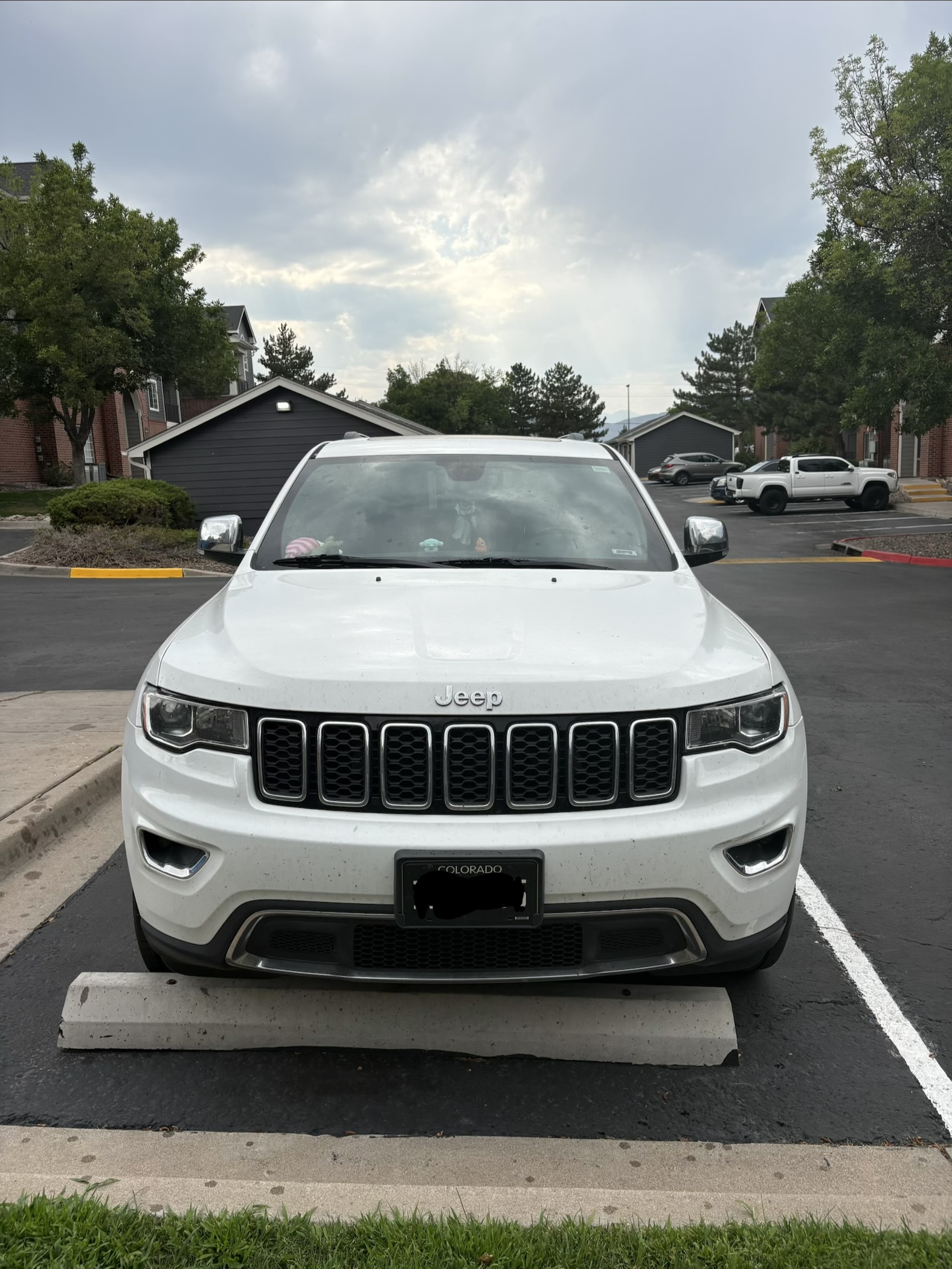 Used 2021 Jeep Grand Cherokee Limited AWD/4WD image 4
