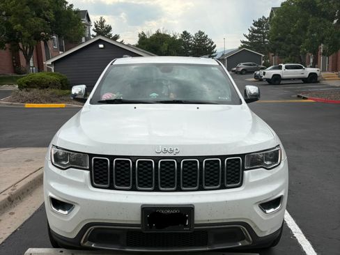 Used 2021 Jeep Grand Cherokee Limited AWD/4WD image 4