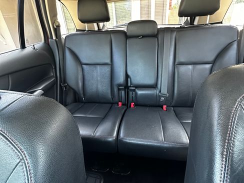 Used 2014 Ford Edge SEL w/ Equipment Group 205A FWD image 9