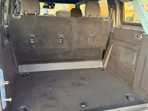 Used 2022 Ford Bronco Wildtrak image 13