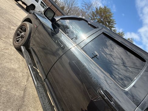 Used 2016 RAM 1500 Sport w/ Black Ram 1500 Sport Group image 8