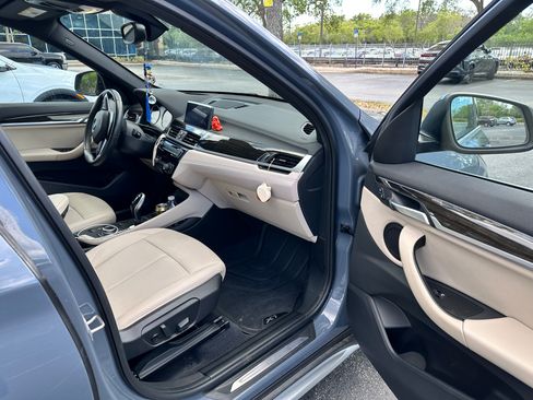 Used 2020 BMW X1 sDrive28i w/ Premium Package image 16