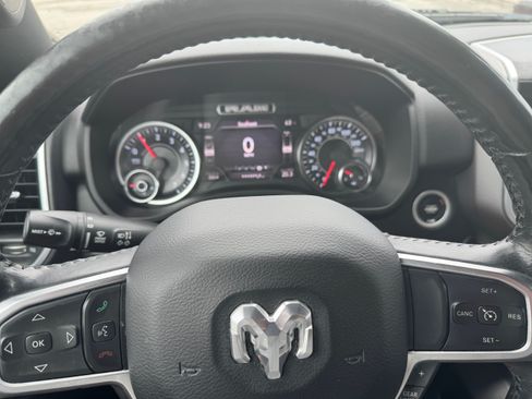 Used 2019 RAM 1500 Big Horn AWD/4WD image 23