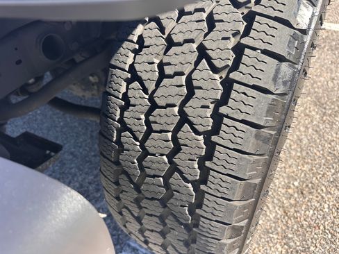 Used 2022 Jeep Wrangler Unlimited Sahara w/ Cold Weather Group image 12