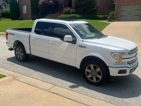 Used 2018 Ford F150 Lariat AWD/4WD image 5