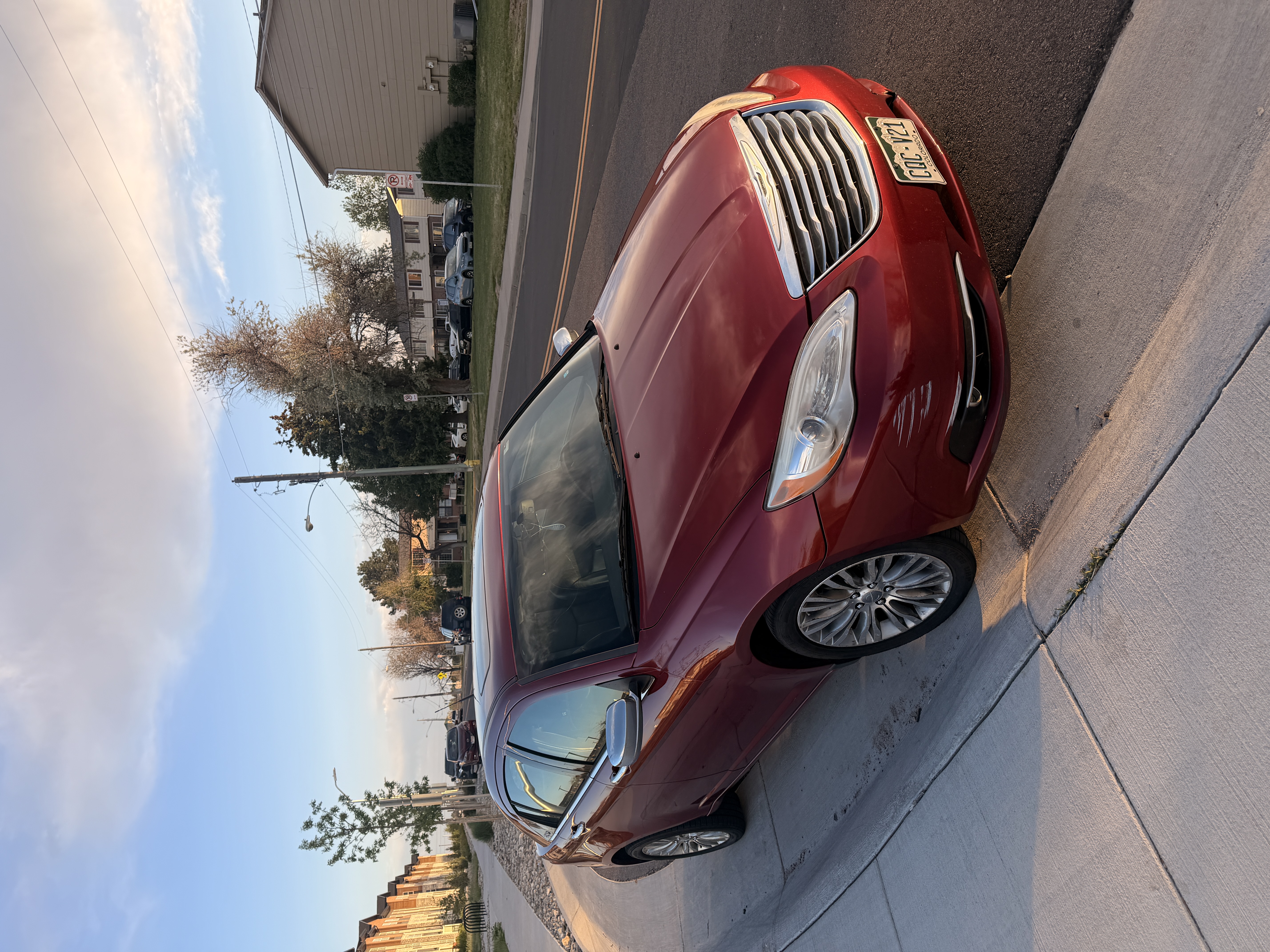 Used 2011 Chrysler 200 Limited FWD image 8