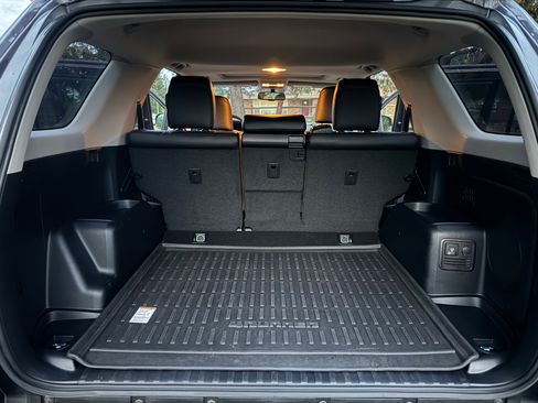 Used 2018 Toyota 4Runner Limited image 8