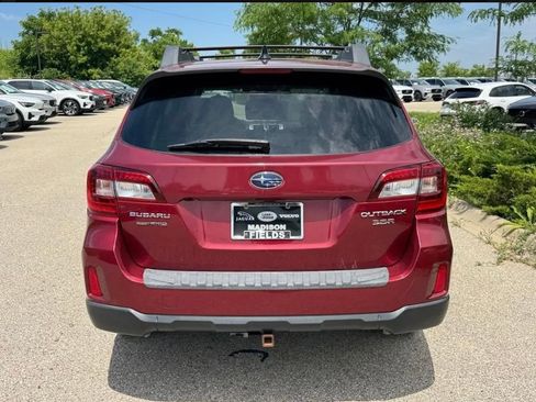 Used 2016 Subaru Outback 2.5i Premium AWD/4WD image 22