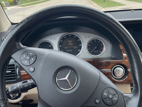 Used 2012 Mercedes-Benz GLK 350 4MATIC image 6