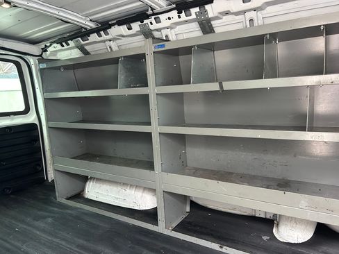 Used 2015 GMC Savana 2500 image 8