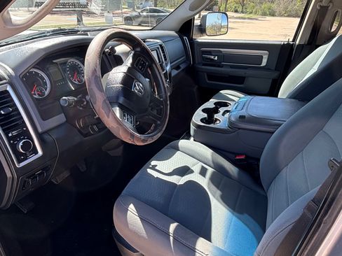 Used 2014 RAM 2500 SLT image 8